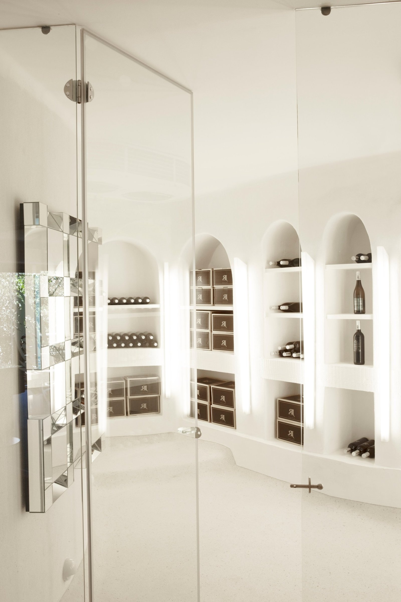 Experience Unrivaled Luxury And Breathtaking Views At This Four Level Seaside Sanctuary Country House in Cape Town, Western Cape, South Africa 1 - 16032033