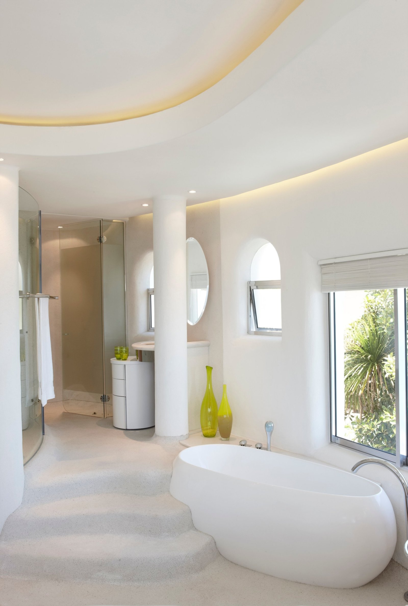 Experience Unrivaled Luxury And Breathtaking Views At This Four Level Seaside Sanctuary Country House in Cape Town, Western Cape, South Africa 1 - 16032033