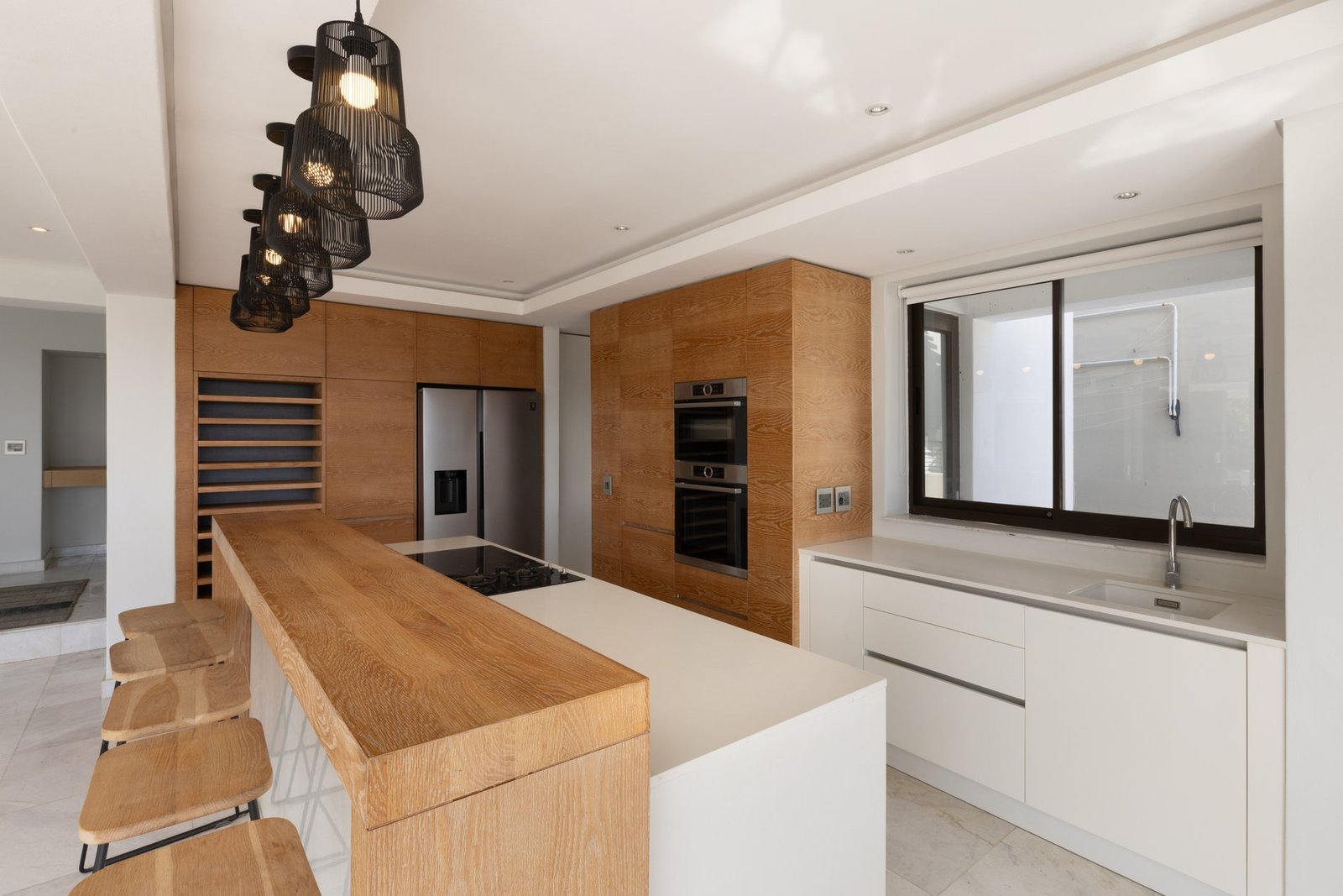 Modern Elegance With Majestic Views Country House in Cape Town, Western Cape, South Africa 1 - 16092977