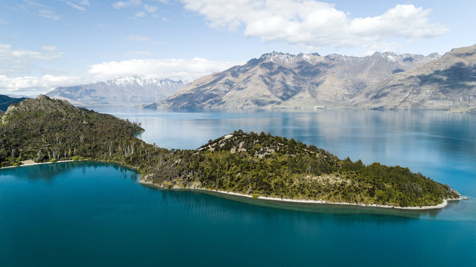Waimarino Lodge: A Trophy Estate In Queenstown’s Most Prestigious Setting Estate in Queenstown, Otago, New Zealand 1 - 15823715