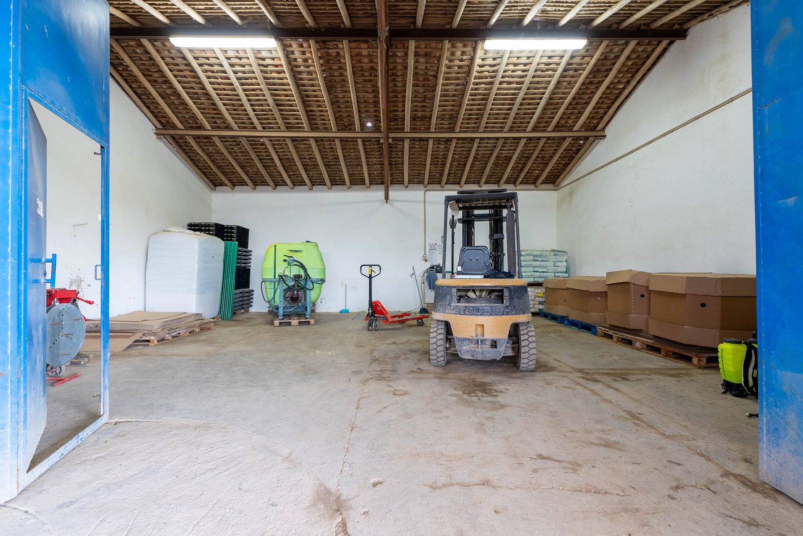 Magnificent Estate With 81.5 Hectares, In Messejana Farm Ranch in Messejana, Beja District, Portugal 1 - 15064136