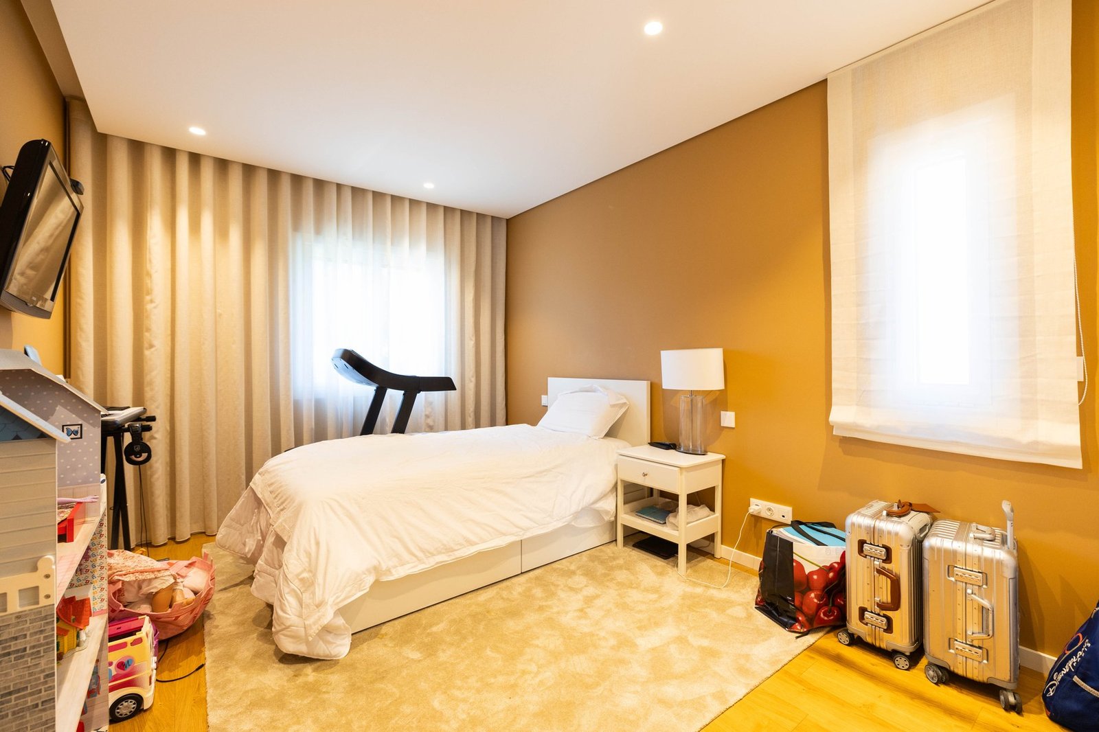 Exclusive Villa Next To The Golf Courses Of Oeiras House in Barcarena, Lisbon, Portugal 1 - 15086313