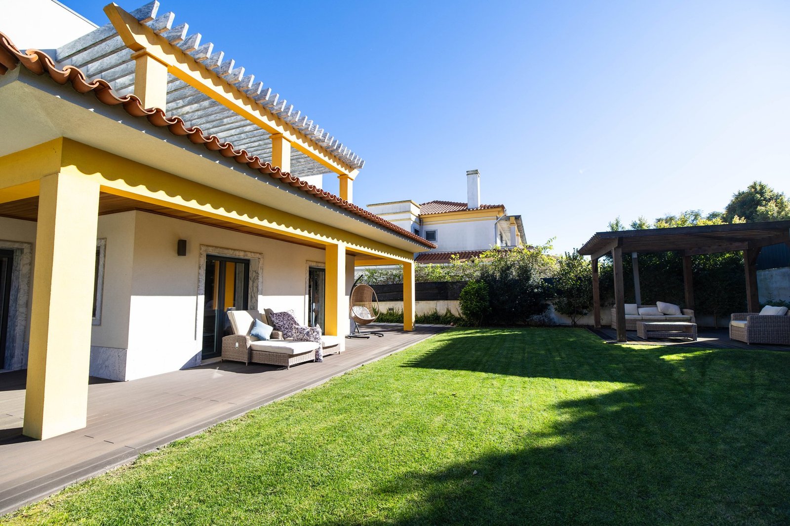 Exclusive Villa Next To The Golf Courses Of Oeiras House in Barcarena, Lisbon, Portugal 1 - 15086313