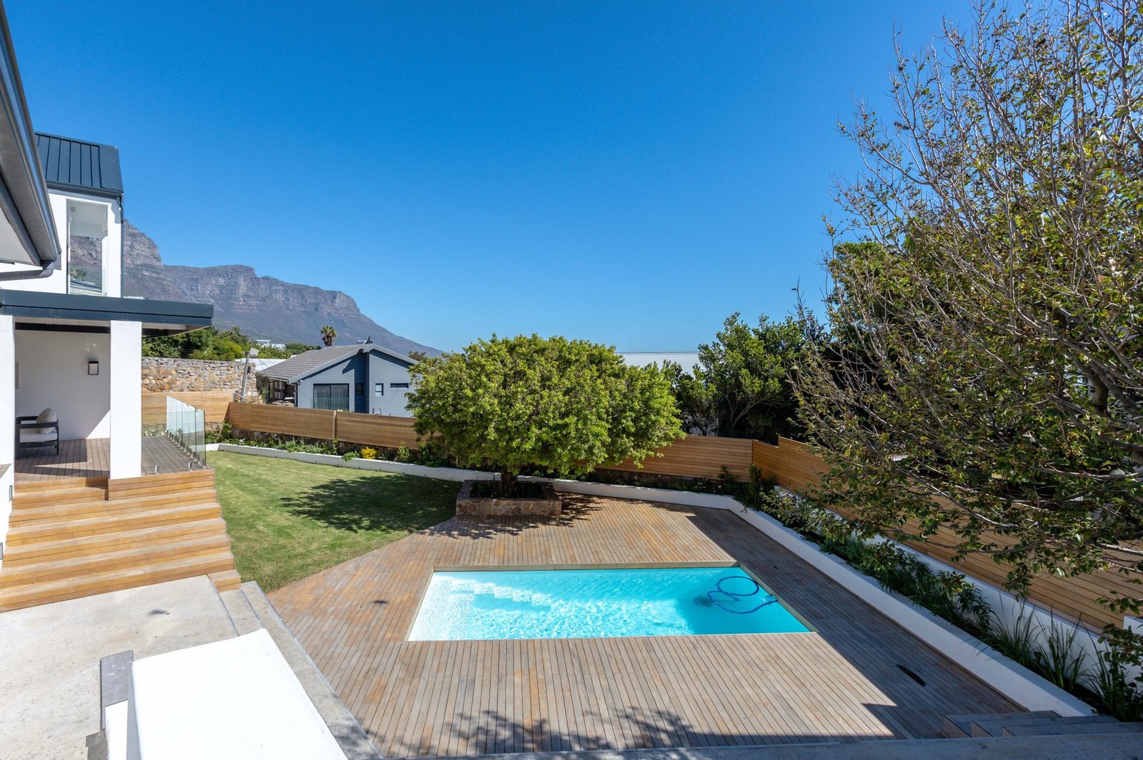 Vat Inclusive No Transfer Duty House in Cape Town, Western Cape, South Africa 1 - 15776314