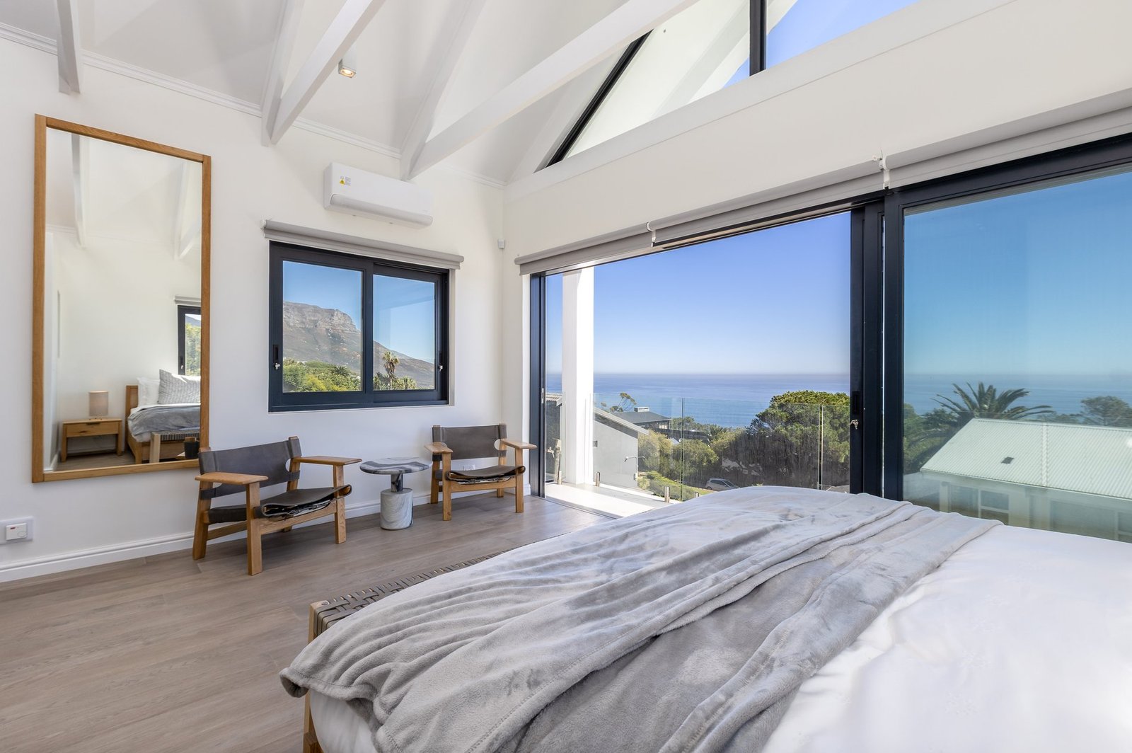 Vat Inclusive No Transfer Duty House in Cape Town, Western Cape, South Africa 1 - 15776314