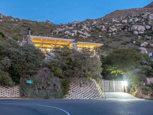 House in Cape Town, Western Cape, South Africa 1 - 15776343