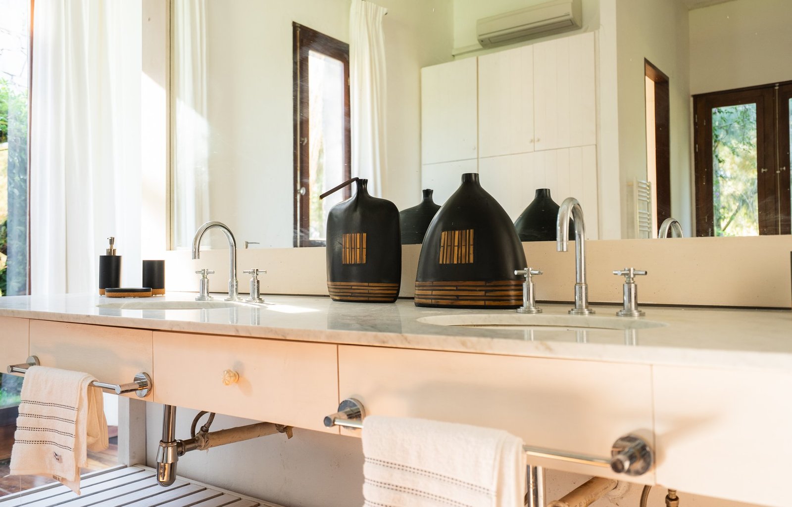 Architectural Serenity In La Barra, Punta Del Este House in Laguna Blanca, Maldonado Department, Uruguay 1 - 15643386