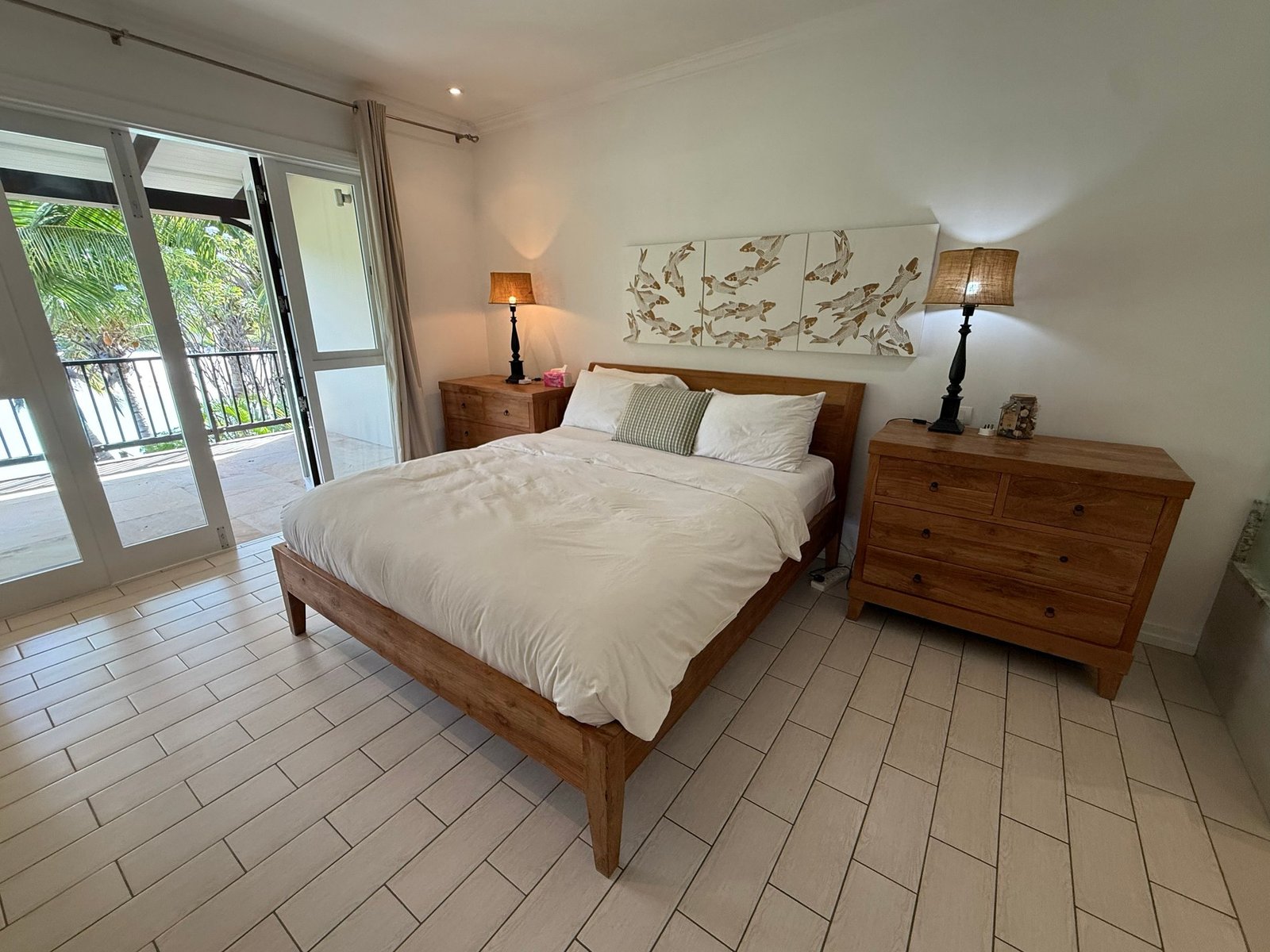 Beachfront 3 Bedroom House For Sale On Eden Island With Private Pool & Mooring House in Providence, Cascade, Seychelles 1 - 16202243