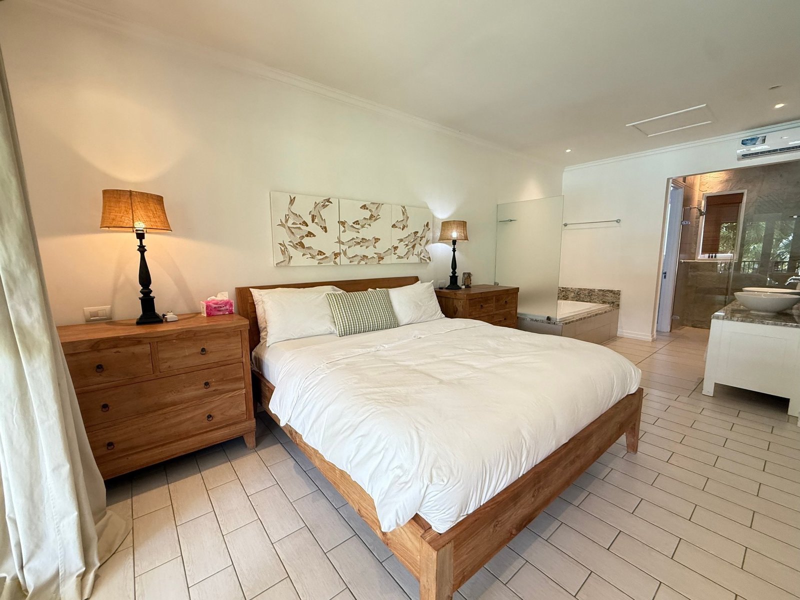 Beachfront 3 Bedroom House For Sale On Eden Island With Private Pool & Mooring House in Providence, Cascade, Seychelles 1 - 16202243