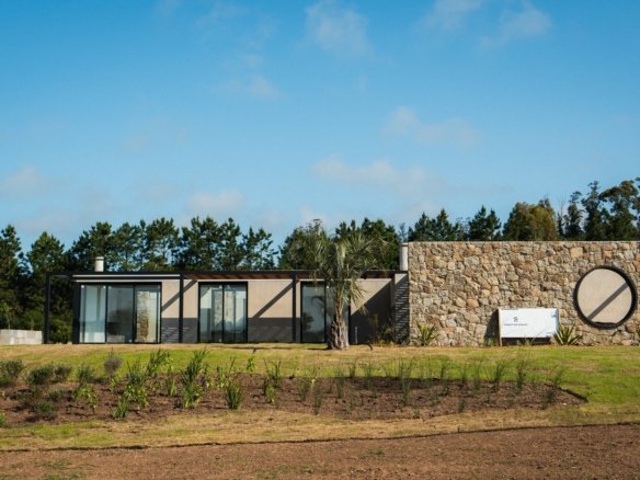 House in Punta del Este, Maldonado Department, Uruguay 1 - 13879355