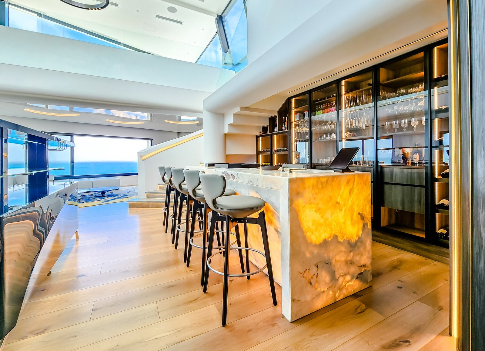 Yacht In The Sky: The Ultimate Luxury Penthouse In Cape Town Penthouse in Cape Town, Western Cape, South Africa 1 - 15390588