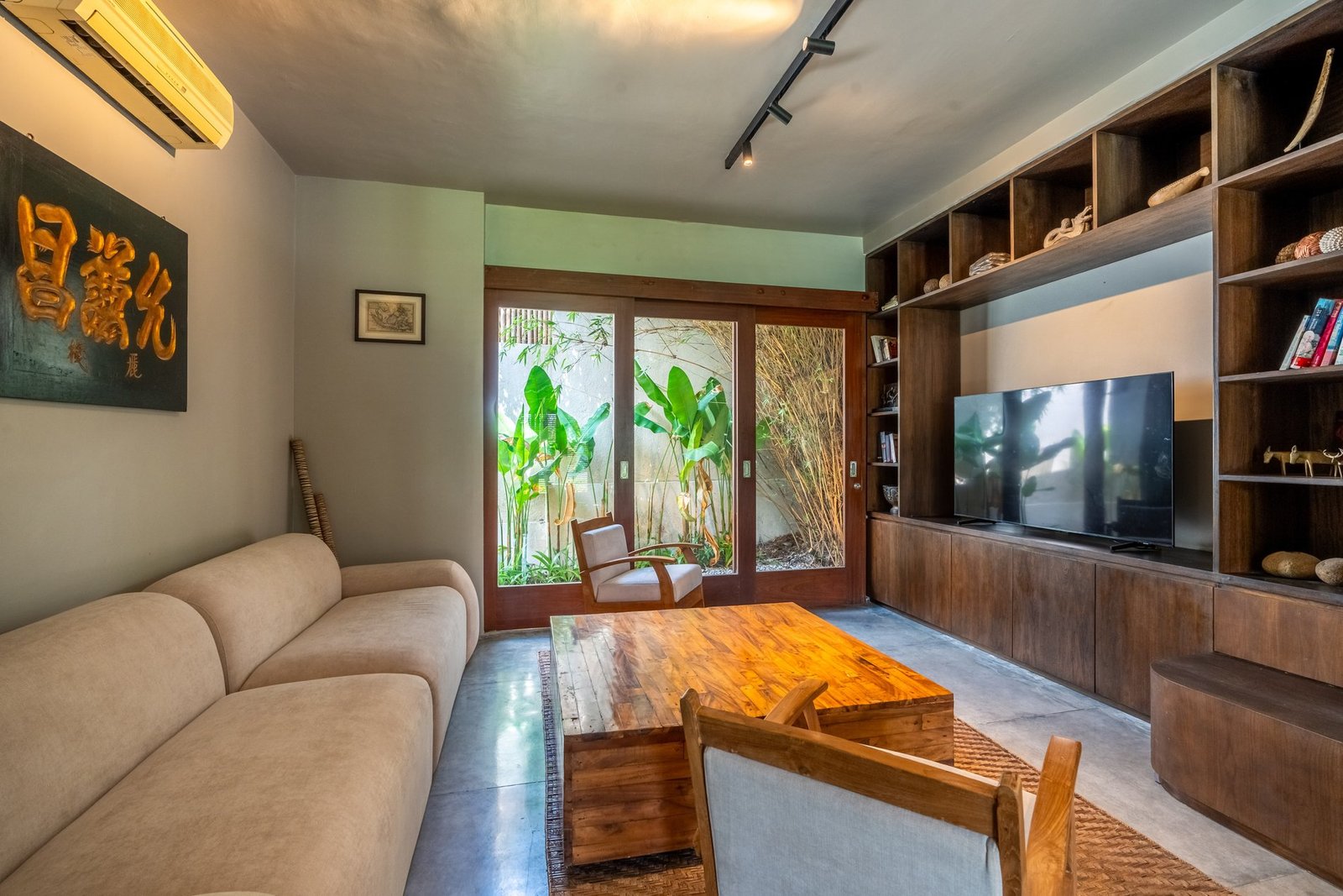 Luxurious Balinese Design Villa In Pererenan, Bali Villa in Bali, Indonesia 1 - 15147300