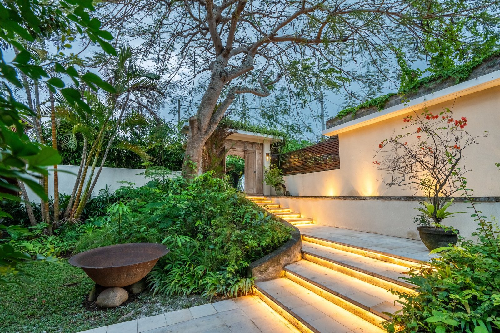 Luxurious Balinese Design Villa In Pererenan, Bali Villa in Bali, Indonesia 1 - 15147300