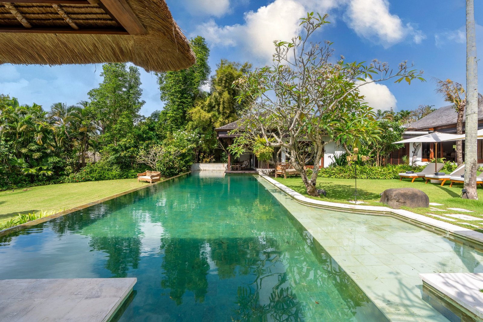 Luxurious Balinese Design Villa In Pererenan, Bali Villa in Bali, Indonesia 1 - 15147300