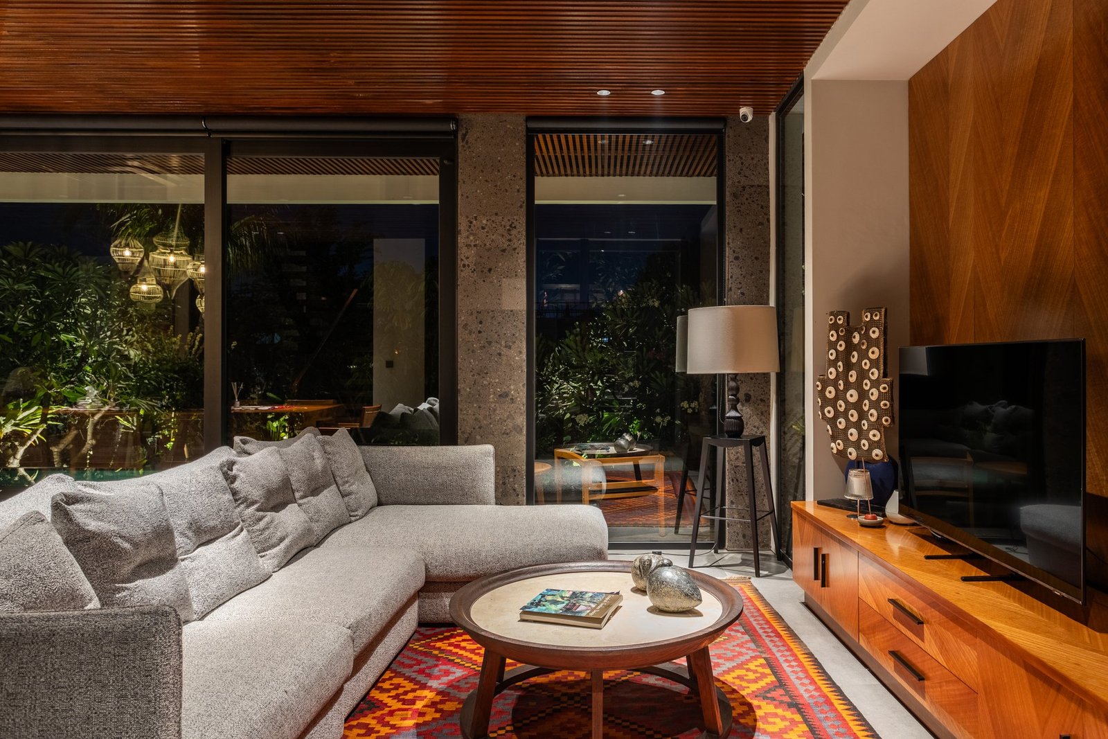 Modern Tropical Mediterranean Villa In Canggu, Bali Villa in Bali, Indonesia 1 - 15603852