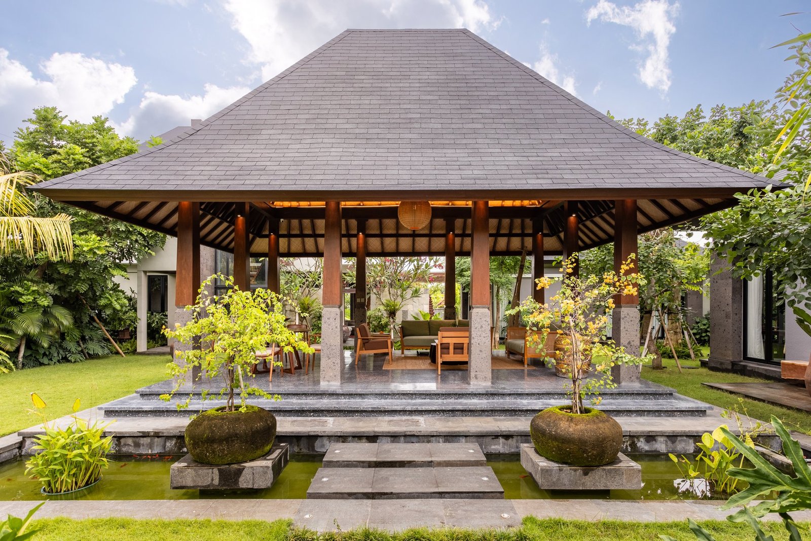 Modern Tropical Mediterranean Villa In Canggu, Bali Villa in Bali, Indonesia 1 - 15603852