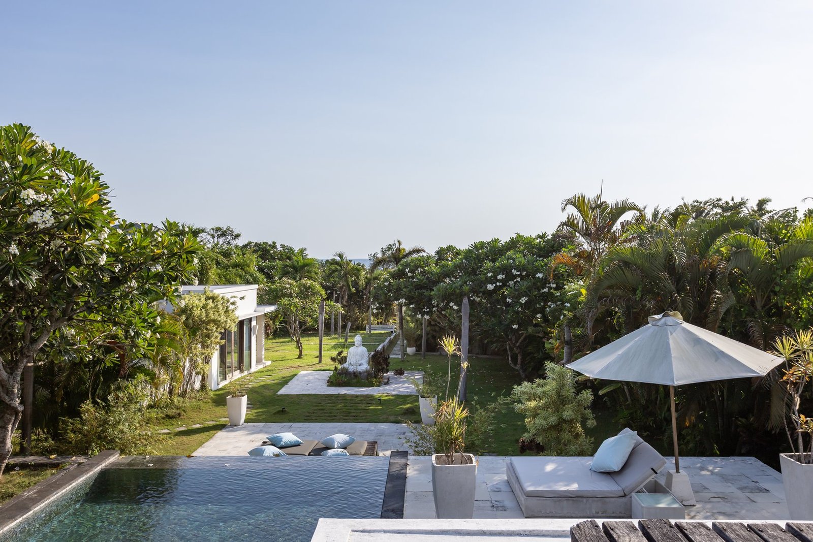 5 Bedroom Freehold Villa In Cemagi Villa in Bali, Indonesia 1 - 15603878