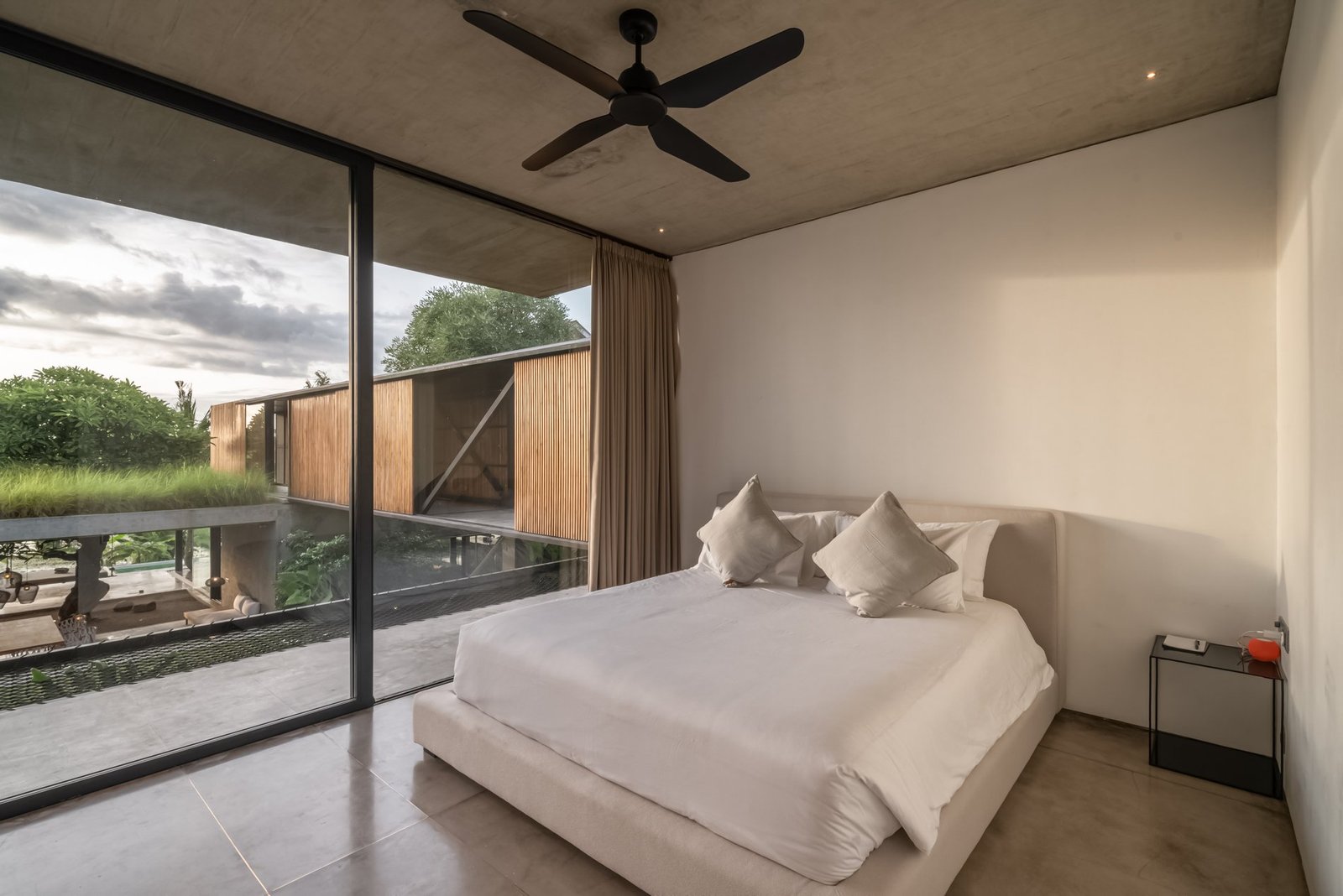 5 Bedroom Freehold Villa In Canggu Villa in Bali, Indonesia 1 - 15881012