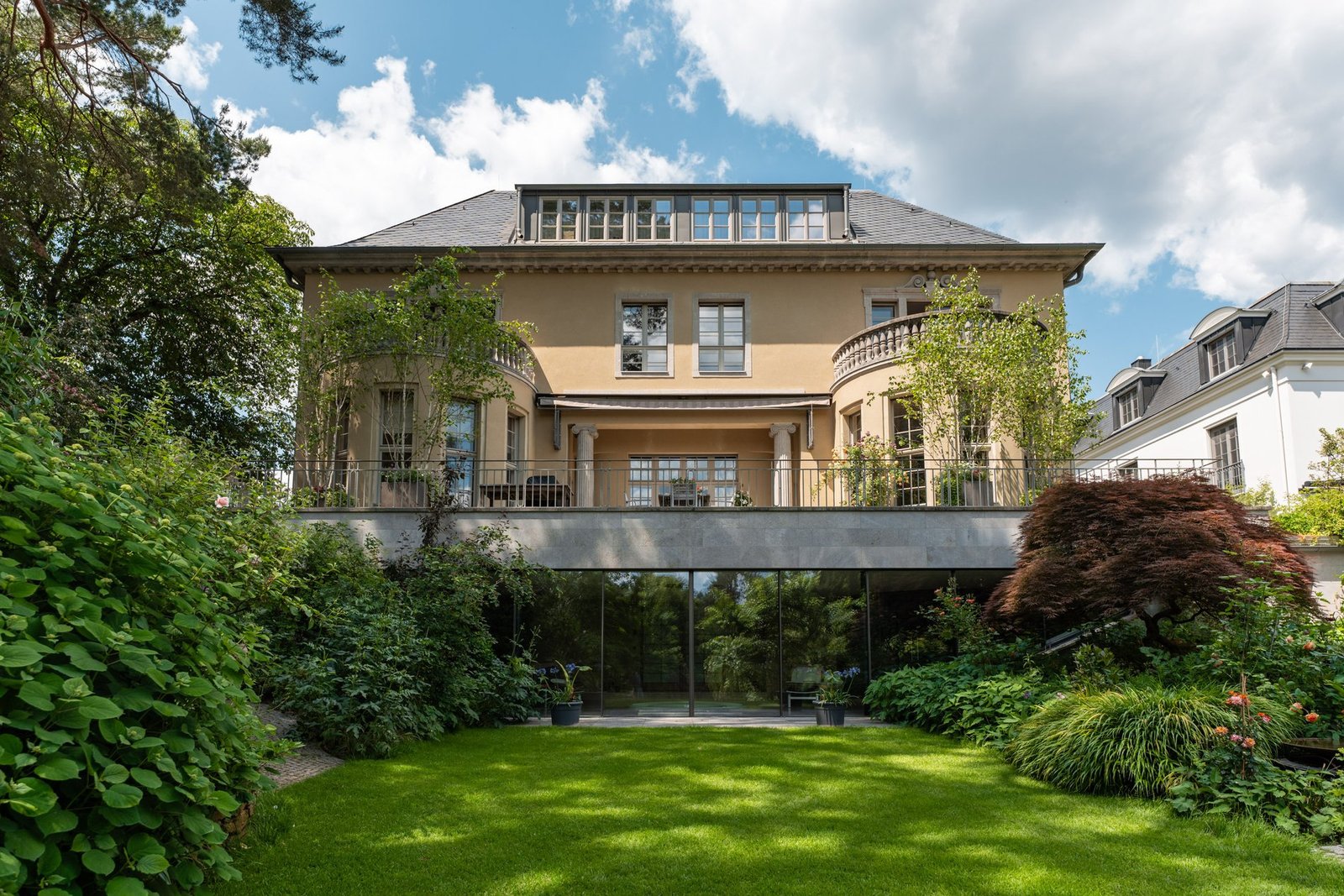 One Of A Kind Private Lakefront Legacy Villa In Berlin Zehlendorf Villa in Berlin, Berlin, Germany 1 - 15875017