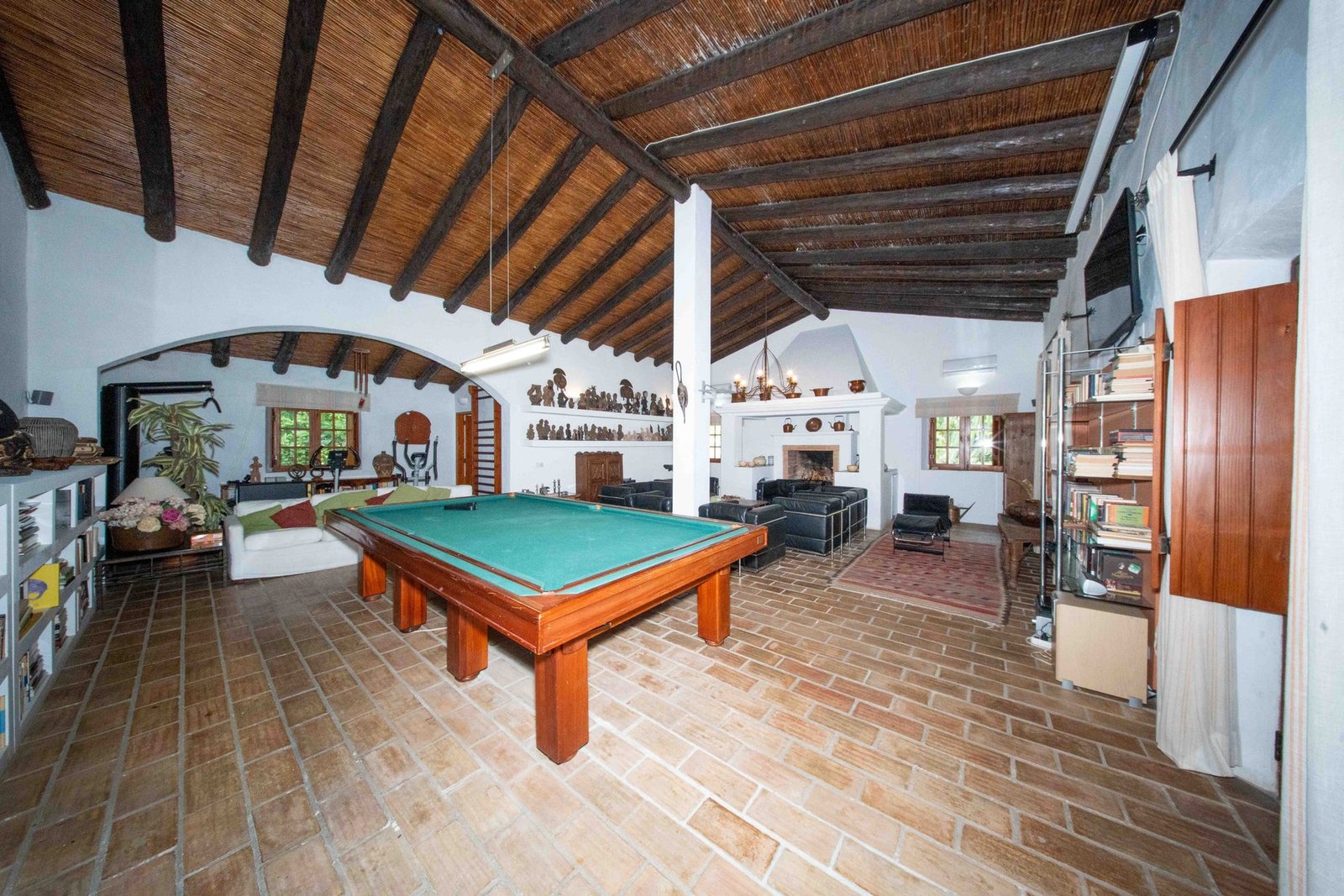 Stunning T9 Villa In Boliqueime! Villa in Boliqueime, Algarve, Portugal 1 - 16202444