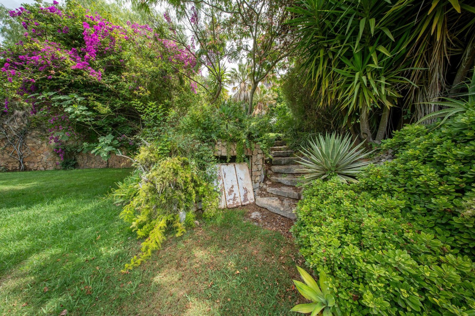 Stunning T9 Villa In Boliqueime! Villa in Boliqueime, Algarve, Portugal 1 - 16202444