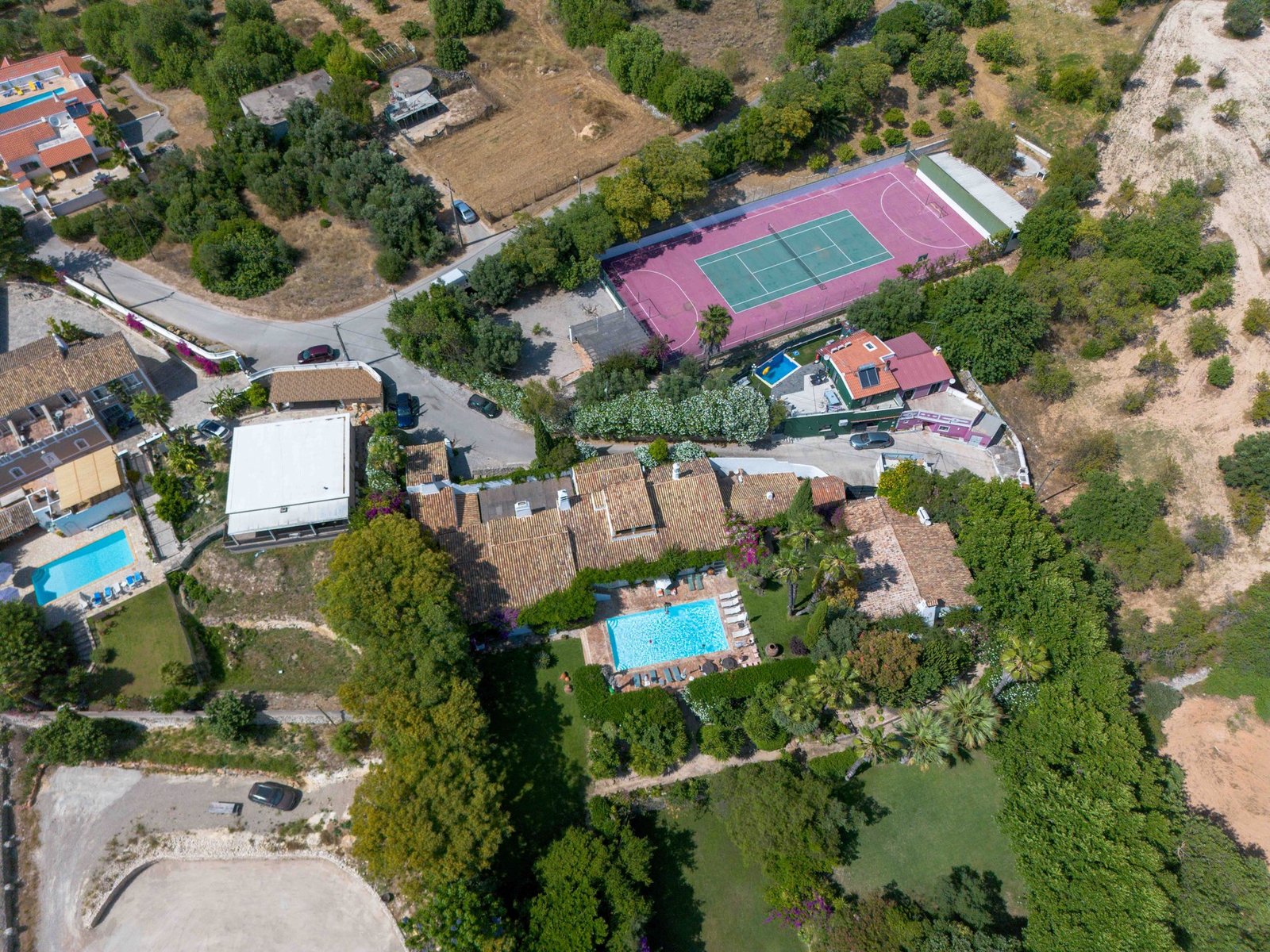 Stunning T9 Villa In Boliqueime! Villa in Boliqueime, Algarve, Portugal 1 - 16202444