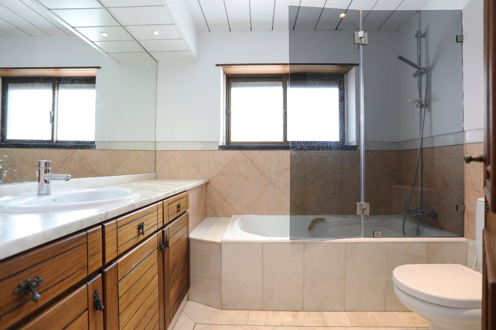 Luxury Villa In Quinta Da Bicuda Villa in Cascais e Estoril, Lisbon, Portugal 1 - 14807445