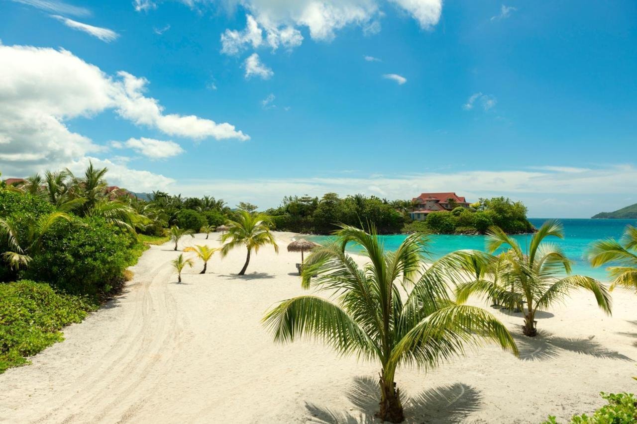 Stunning 2 Bedroom Beachfront Villa Villa in Eden Island, Seychelles, Seychelles 1 - 14714244