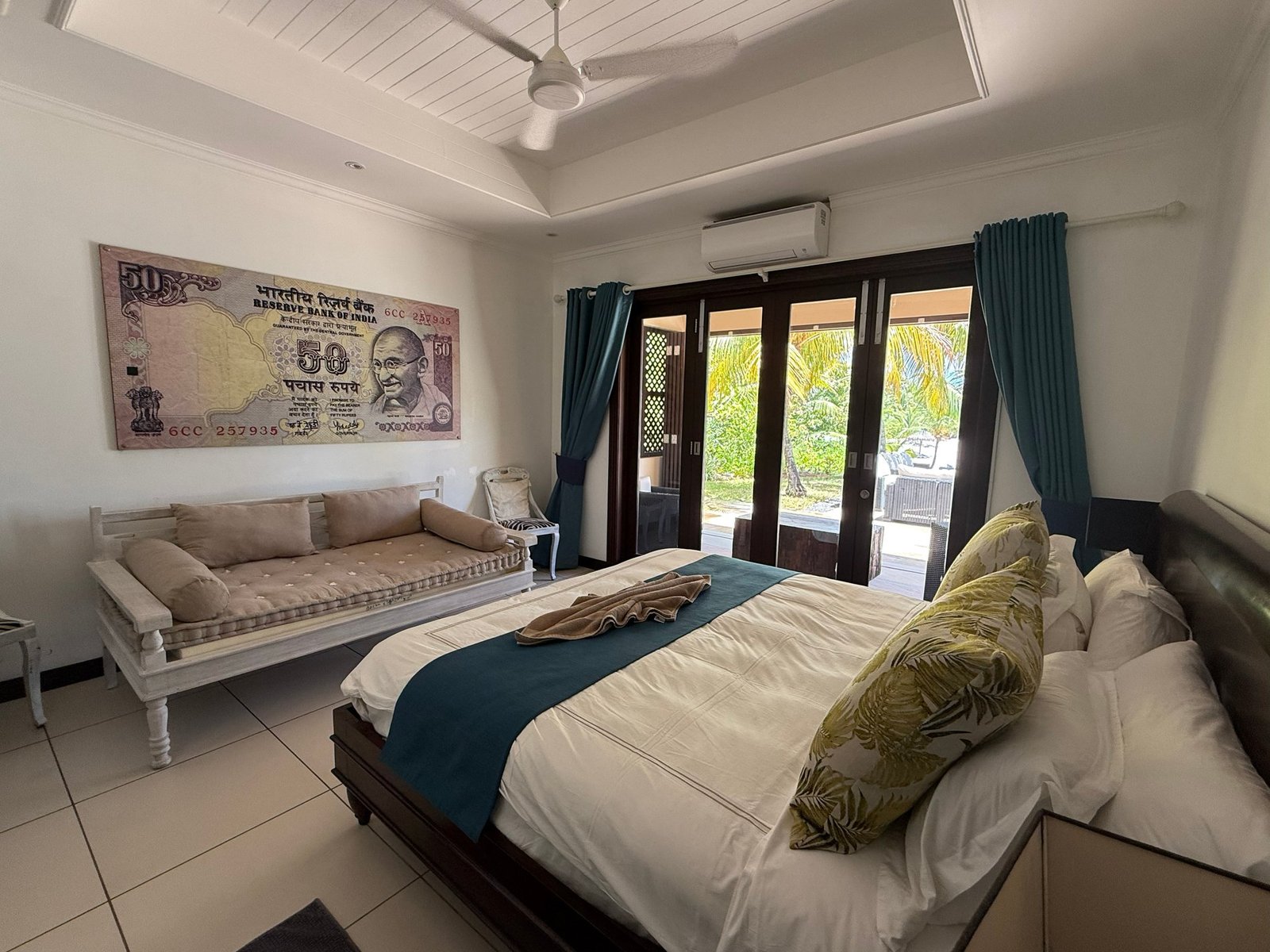 Stunning 2 Bedroom Beachfront Villa Villa in Eden Island, Seychelles, Seychelles 1 - 14714244