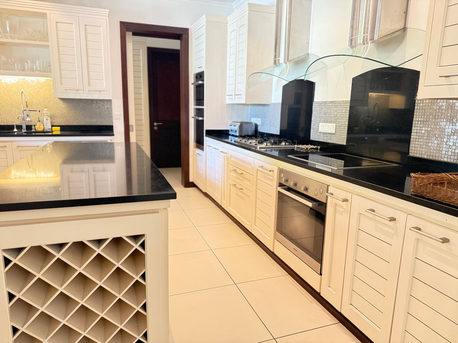 Stunning 2 Bedroom Beachfront Villa Villa in Eden Island, Seychelles, Seychelles 1 - 14714244