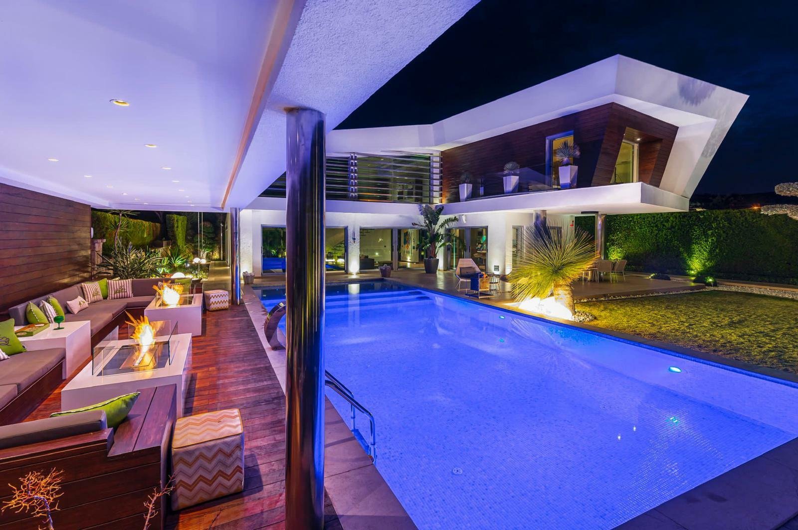 Private Made Villa With A Kitchen Designed By Ferrari Villa in İzmir, Turkey 1 - 11327778