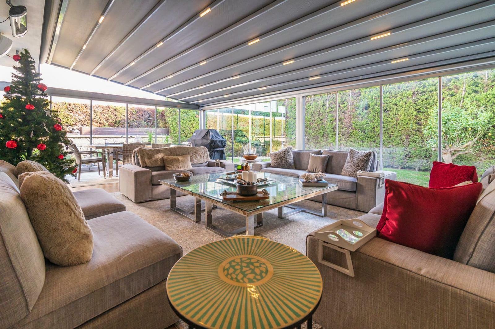 Private Made Villa With A Kitchen Designed By Ferrari Villa in İzmir, Turkey 1 - 11327778