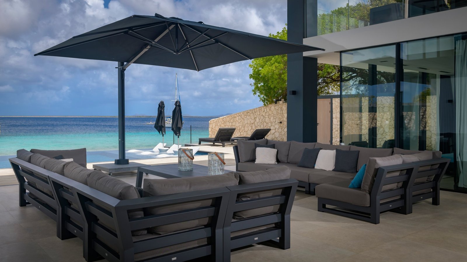 Magnificent Villa With Infinity Pool, Beach And Luxurious Interior – Caribbean Villa in Kralendijk, Bonaire, Caribbean Netherlands 1 - 15268649