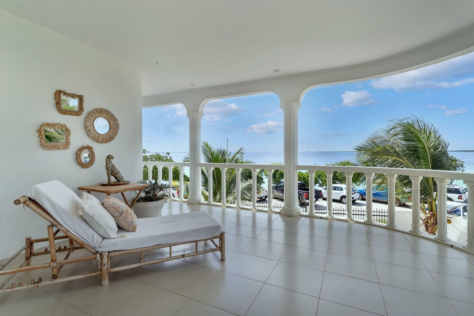 Beautiful Villa With Swimming Pool Located Directly On The Boulevard In The City Center Kralendijk – Caribbean Villa in Kralendijk, Bonaire, Caribbean Netherlands 1 - 15344084