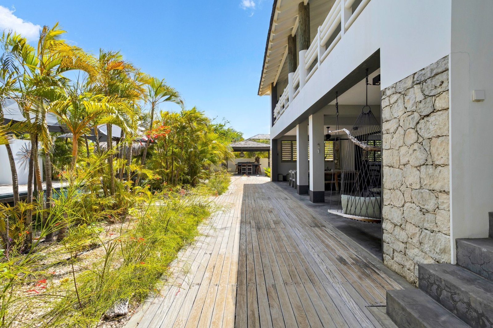 Beautiful Piet Boon Villa With 4 Spacious Bedrooms, Tropical Garden, Swimming Pool And Garage – Caribbean Villa in Kralendijk, Bonaire, Caribbean Netherlands 1 - 15344166