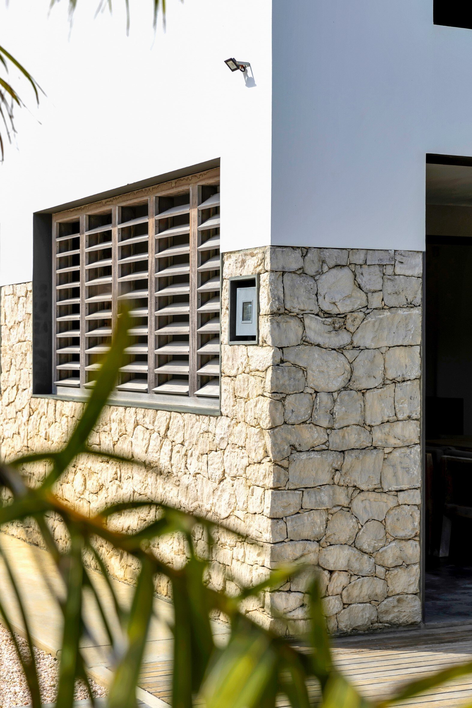 Beautiful Piet Boon Villa With 4 Spacious Bedrooms, Tropical Garden, Swimming Pool And Garage – Caribbean Villa in Kralendijk, Bonaire, Caribbean Netherlands 1 - 15344166