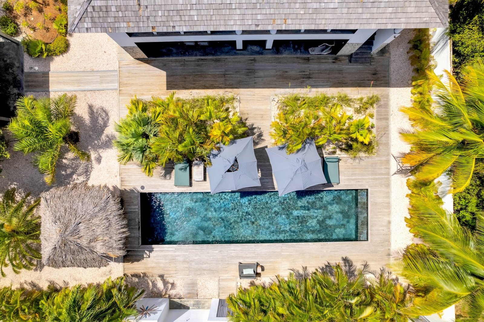 Beautiful Piet Boon Villa With 4 Spacious Bedrooms, Tropical Garden, Swimming Pool And Garage – Caribbean Villa in Kralendijk, Bonaire, Caribbean Netherlands 1 - 15344166