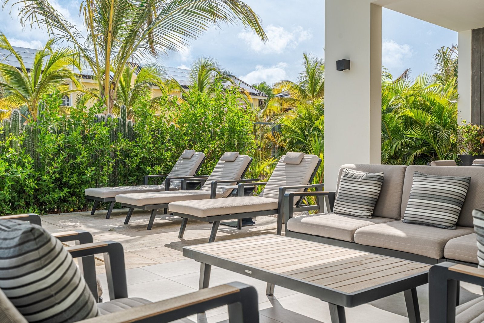 Delfins Villa 18 Beautiful Vacation Villa With Private Swimming Pool On Luxurious Resort – Caribbean Villa in Kralendijk, Bonaire, Caribbean Netherlands 1 - 15421144