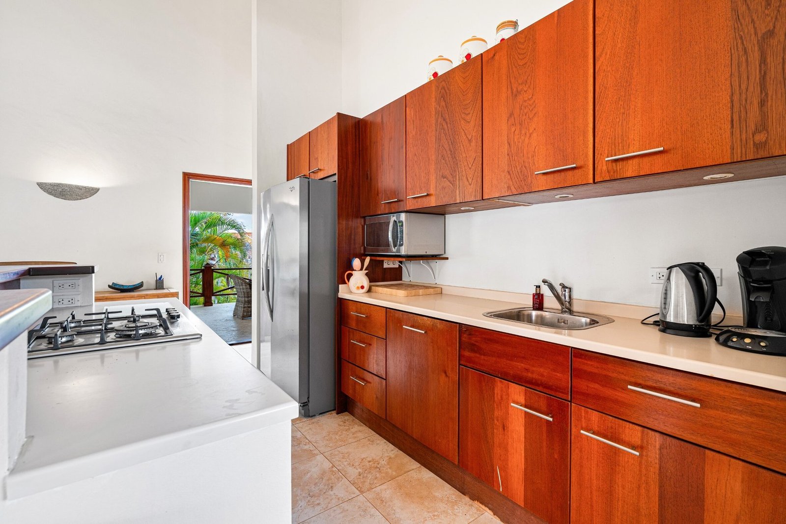 Live The Good Life With A Swimming Pool, Large Porch And Garages To Store Your Car Crown Shores 65 – Caribbean Villa in Kralendijk, Bonaire, Caribbean Netherlands 1 - 15770766