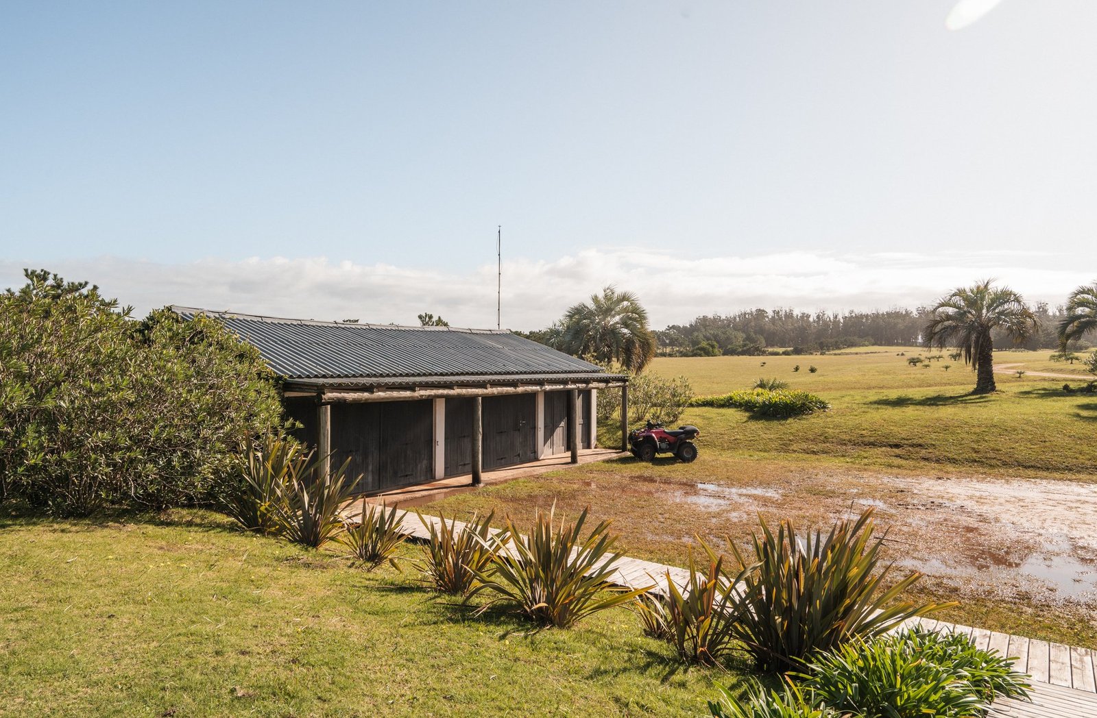 Elegant Oceanfront Home With Breathtaking Views Villa in Las Garzas, Rocha Department, Uruguay 1 - 14331733