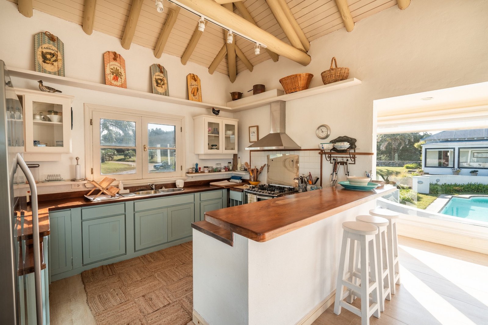 Elegant Oceanfront Home With Breathtaking Views Villa in Las Garzas, Rocha Department, Uruguay 1 - 14331733