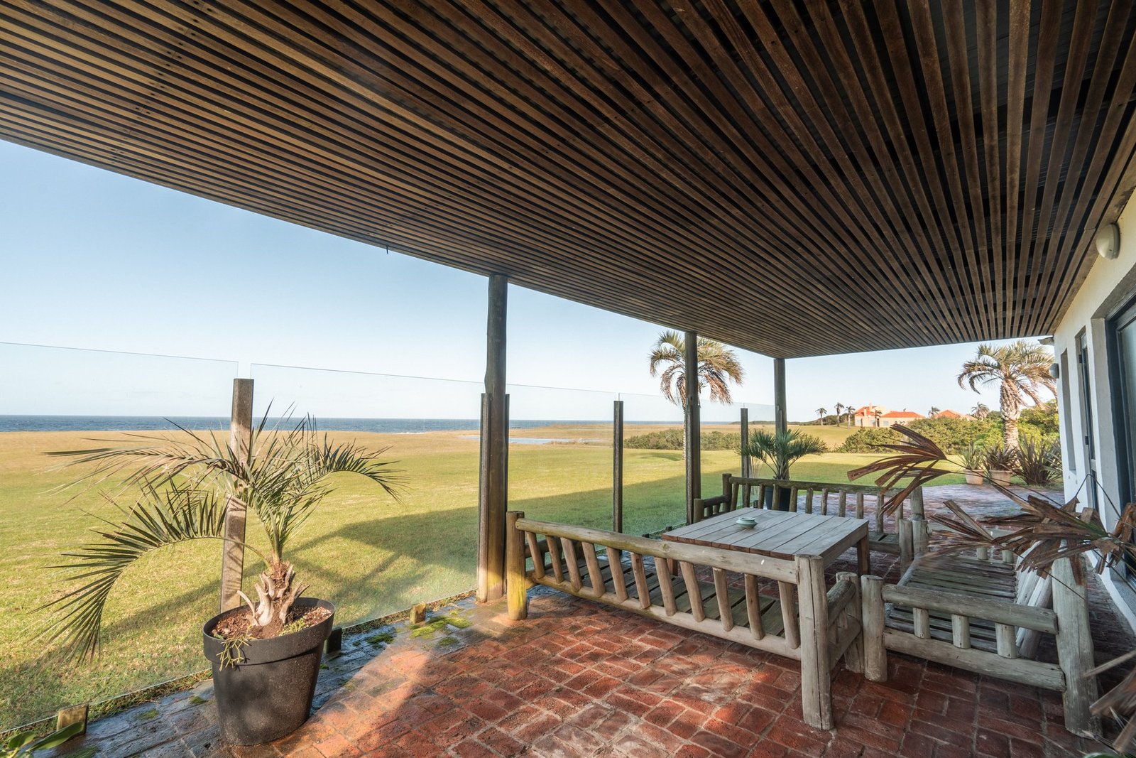 Elegant Oceanfront Home With Breathtaking Views Villa in Las Garzas, Rocha Department, Uruguay 1 - 14331733