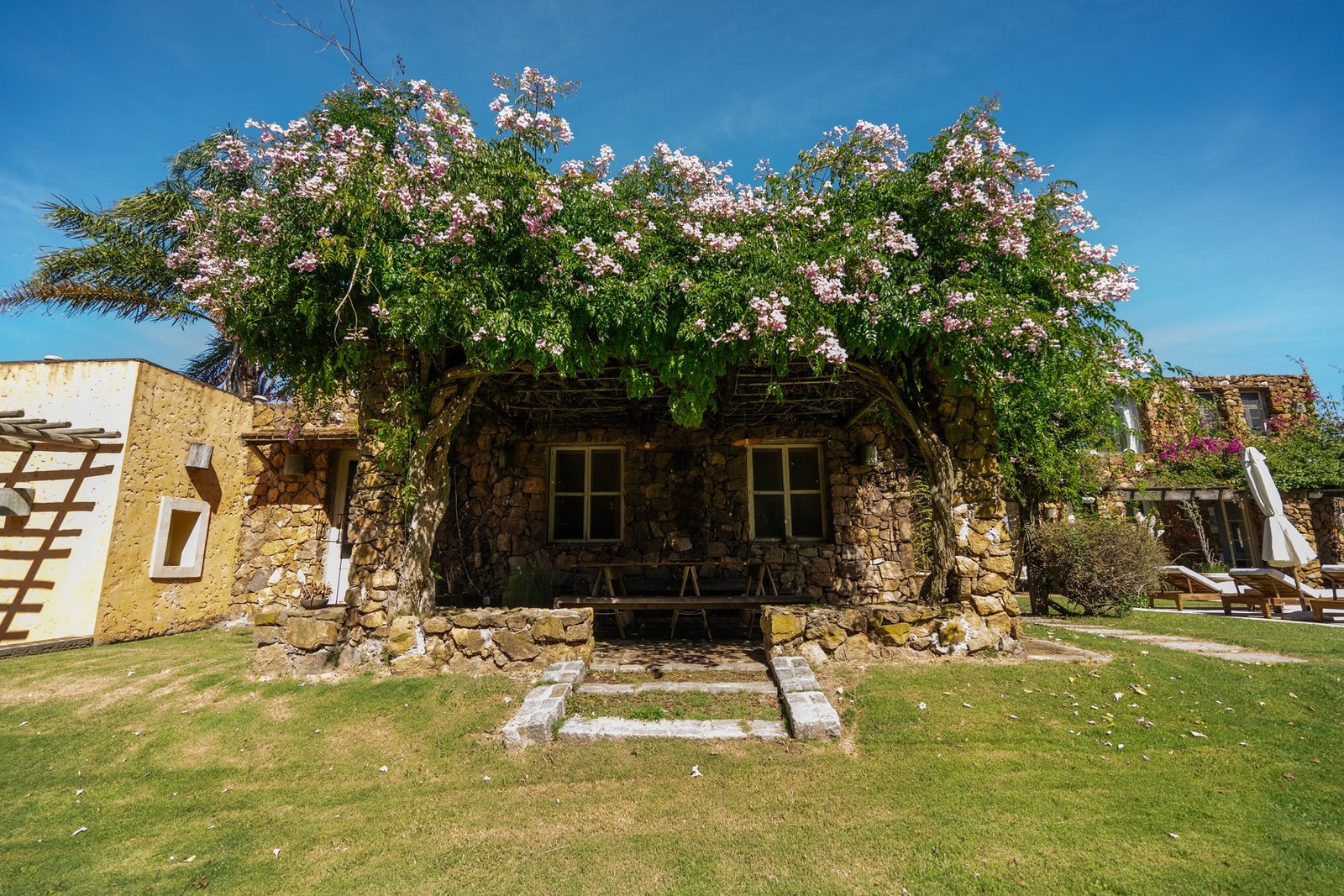 Spectacular Stone House In Punta Del Este, Uruguay Villa in Manantiales, Maldonado Department, Uruguay 1 - 14066174