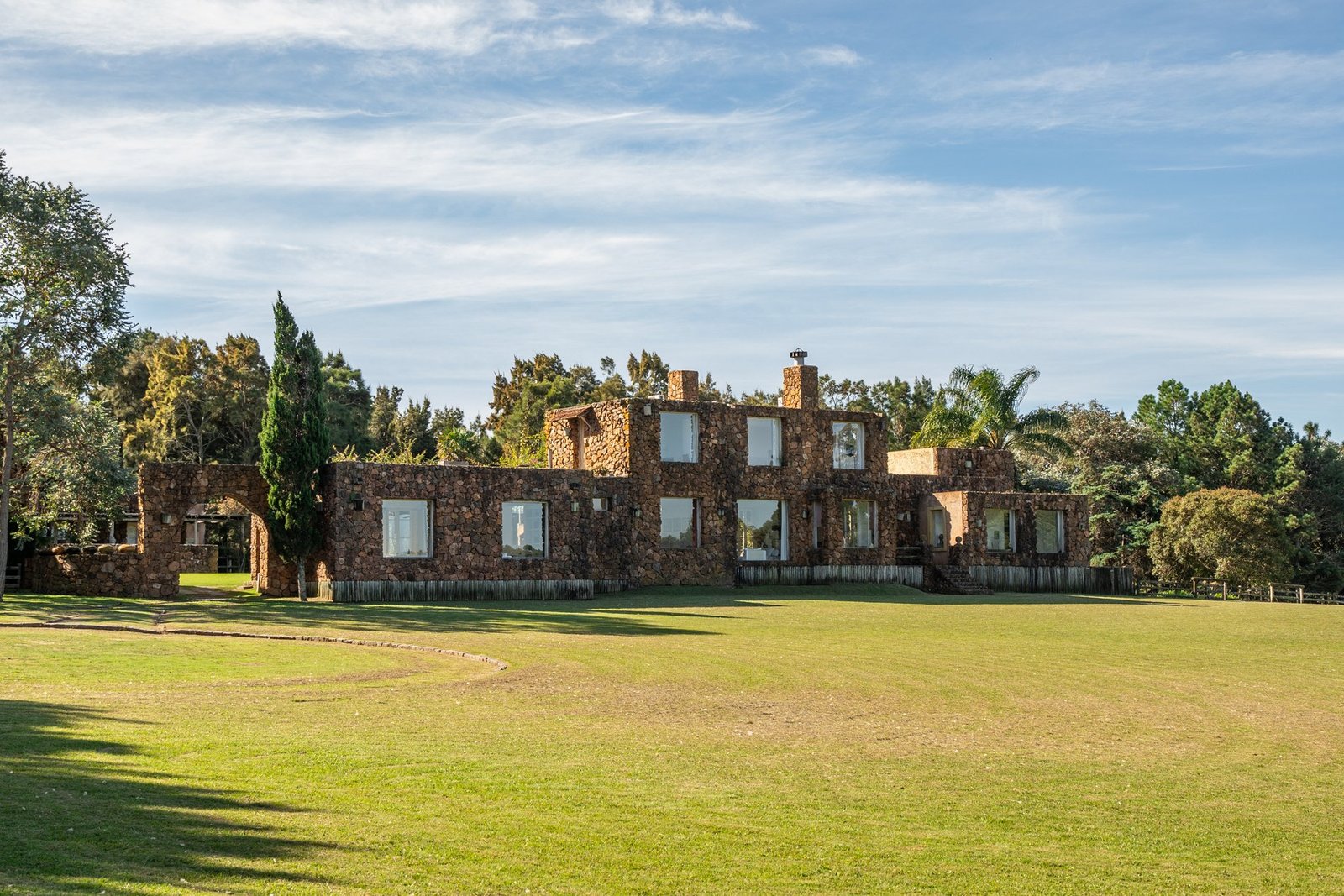 Spectacular Stone House In Punta Del Este, Uruguay Villa in Manantiales, Maldonado Department, Uruguay 1 - 14066174