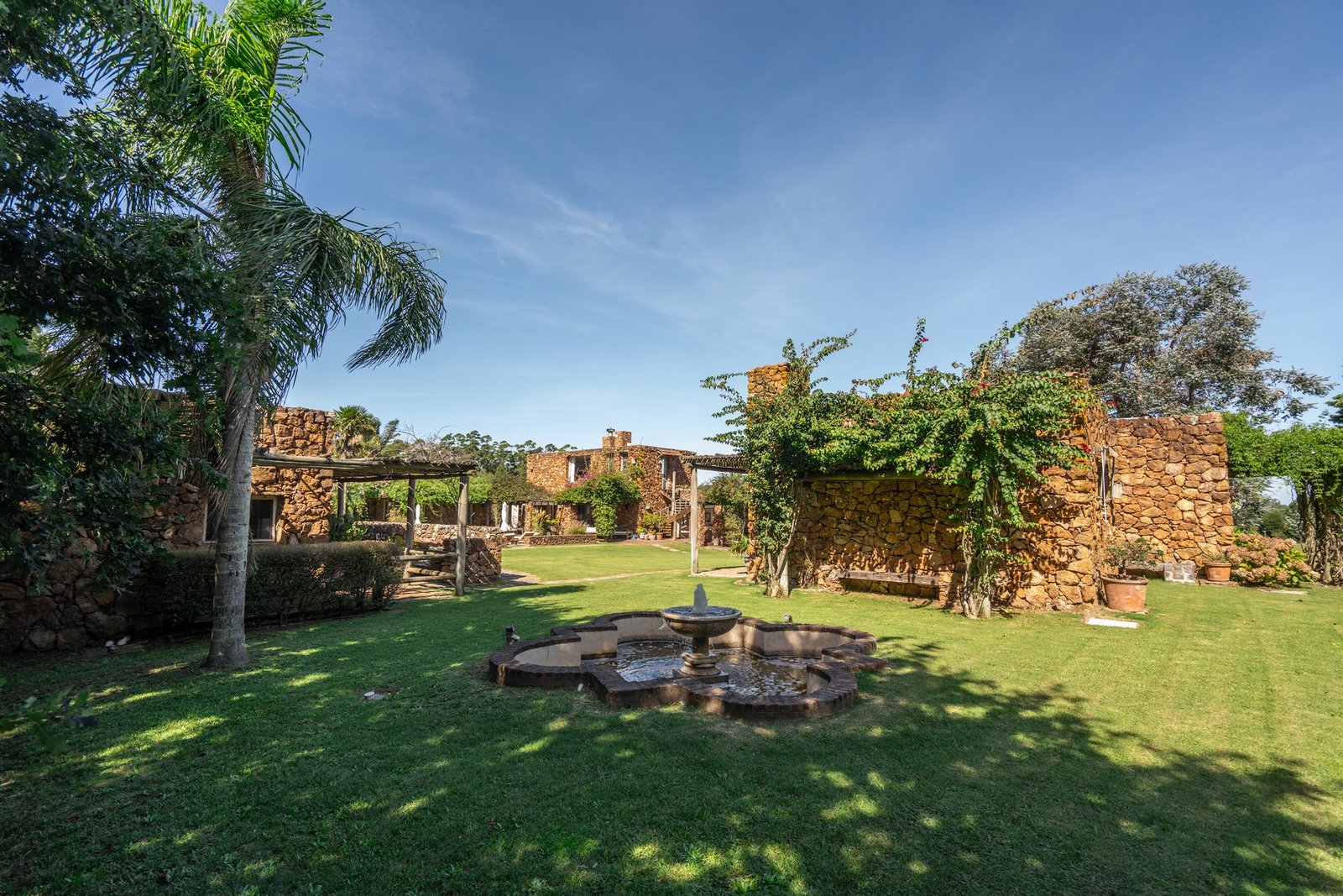 Spectacular Stone House In Punta Del Este, Uruguay Villa in Manantiales, Maldonado Department, Uruguay 1 - 14066174
