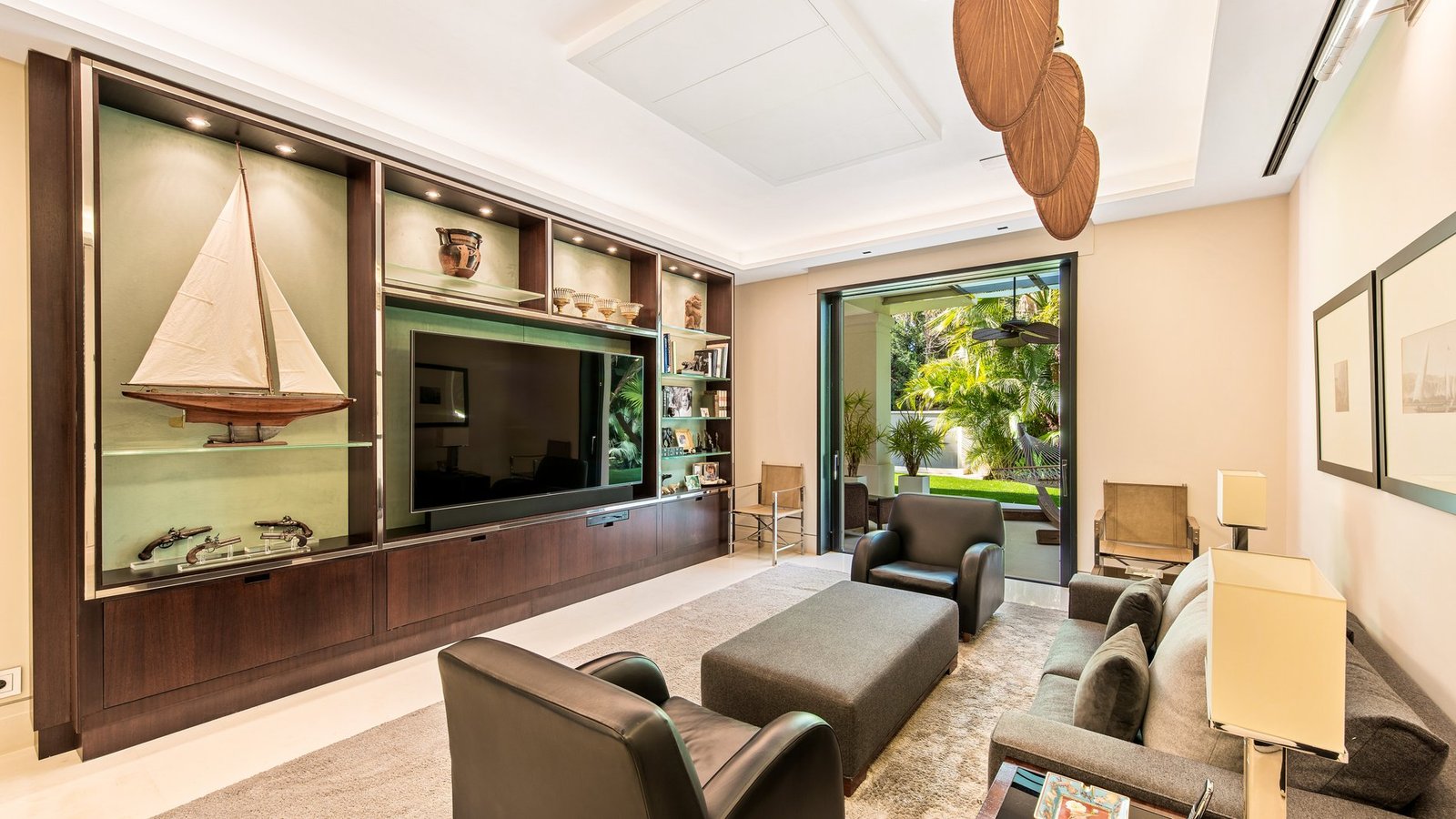 Exquisite Villa In Santa Margarita Private Residence At Marbella Club Hotel. Villa in Marbella, Andalusia, Spain 1 - 14497479