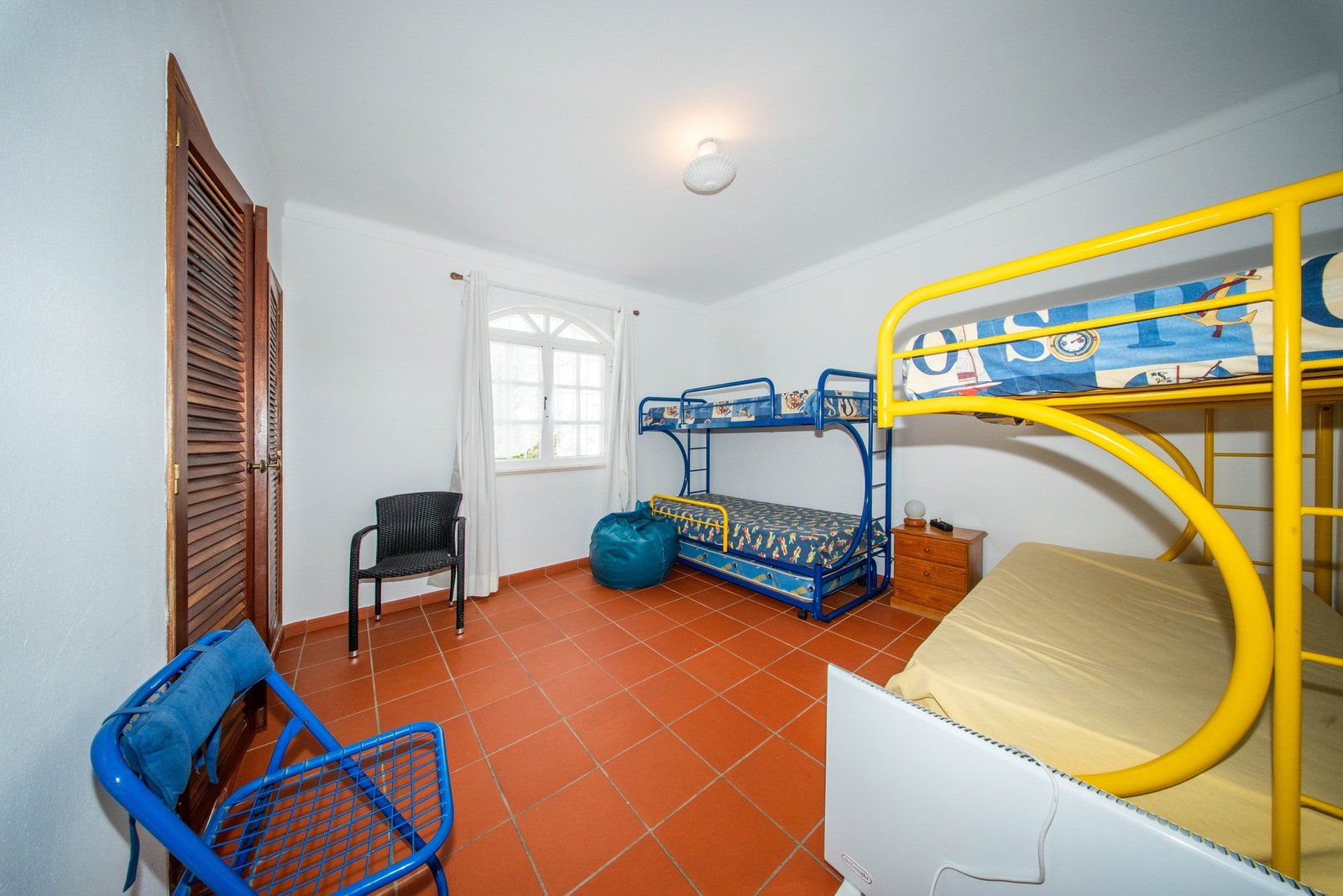 Fantastic 4 Bedroom Villa In Porches! Villa in Porches, Algarve, Portugal 1 - 15259986