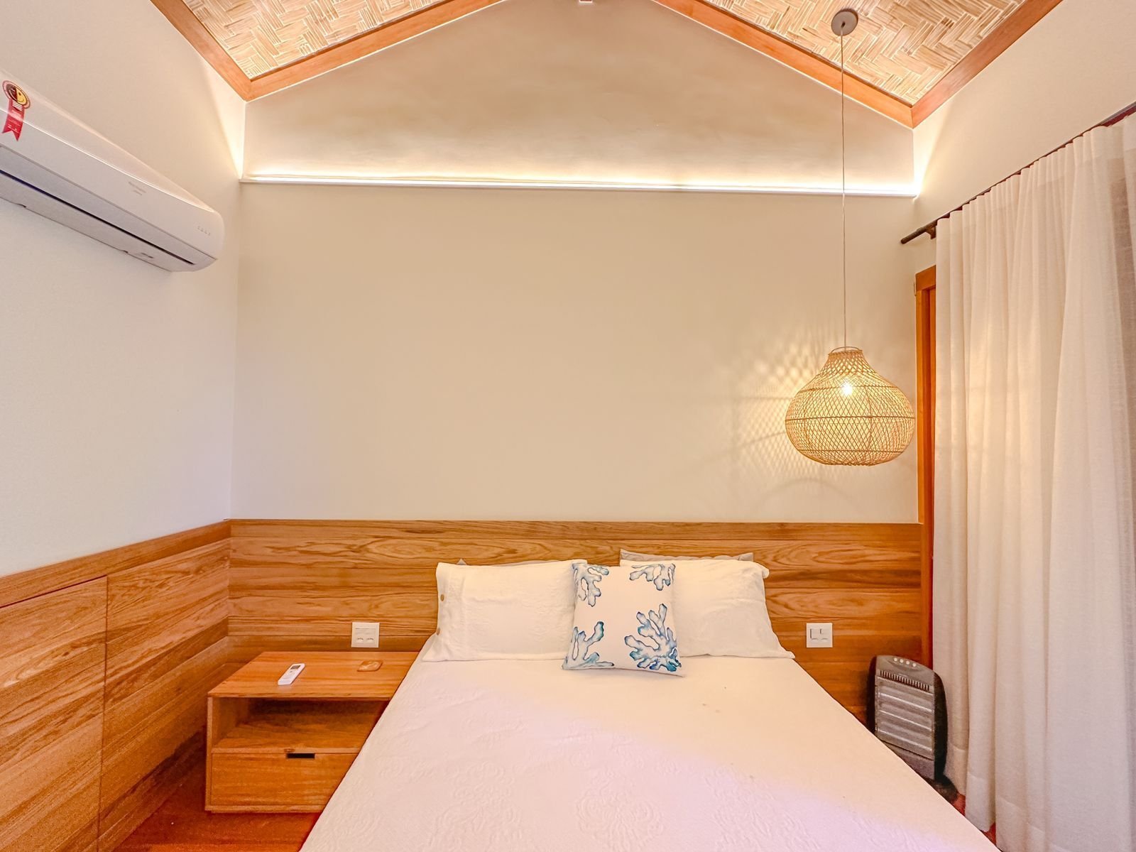 Modern Property Embraced By The Sea And Nature. Villa in Rio de Janeiro, State of Rio de Janeiro, Brazil 1 - 15301932