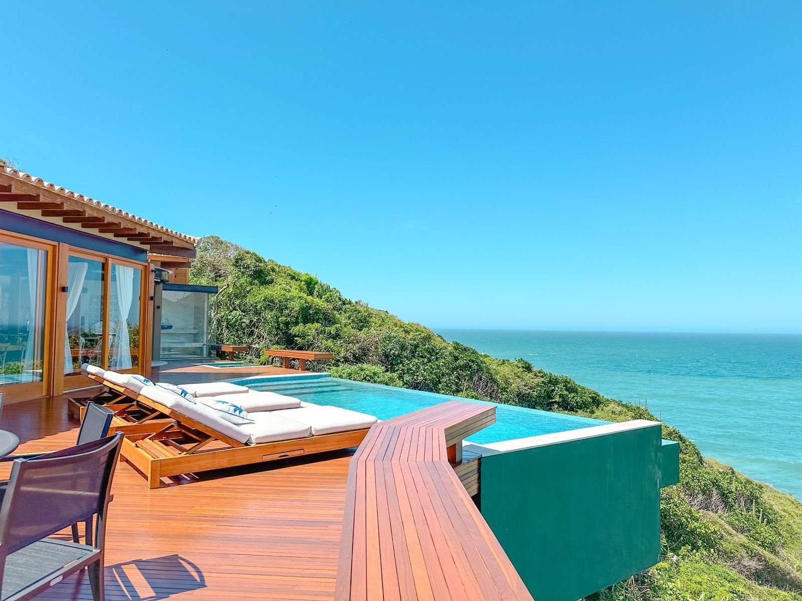 Modern Property Embraced By The Sea And Nature. Villa in Rio de Janeiro, State of Rio de Janeiro, Brazil 1 - 15301932