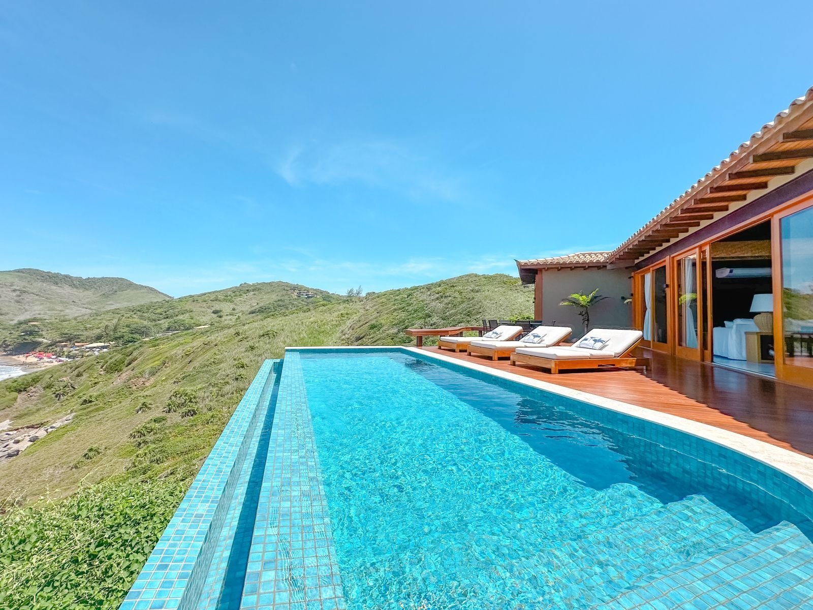 Modern Property Embraced By The Sea And Nature. Villa in Rio de Janeiro, State of Rio de Janeiro, Brazil 1 - 15301932